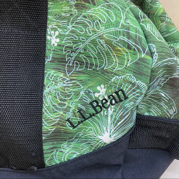 L.L. Bean Other - L.L Bean Ferns Colored Duffle Bag